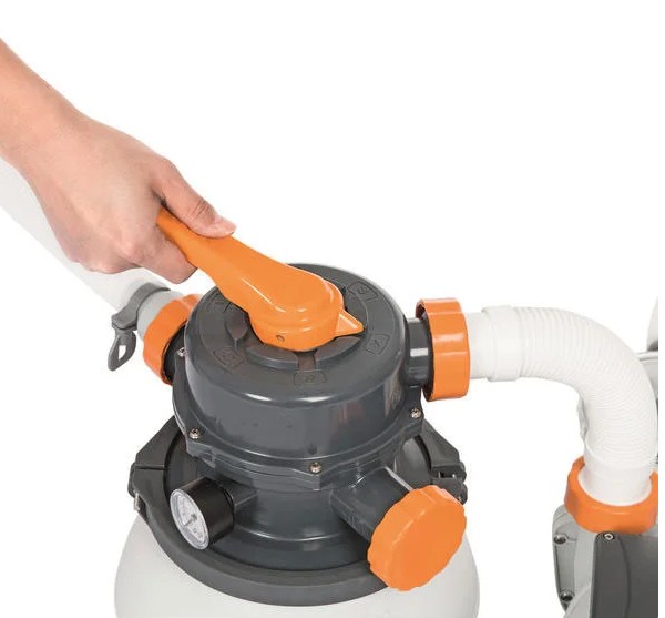 Bestway Flowclear Sand Filter, 5,678 L - 58497 - Image 7