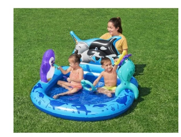 Bestway Polar Pals Kids Inflatable Water Play Center and Pool 1.34m x 1.31m x 73cm - 53156 - Image 3